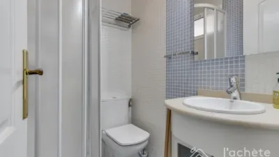 Apartment on Carrer Rafael Alberti photo 28