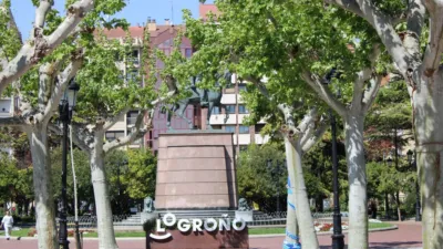 Local comercial en venta en Calle del Muro de Francisco de la Mata, Centro (Logroño) de 250.000 €