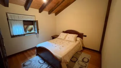 House in Lezana de Mena photo 24