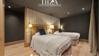 Apartment on Calle de Villanueva photo 30