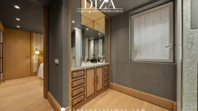 Apartment on Calle de Villanueva photo 34