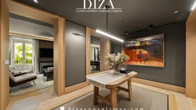 Apartment on Calle de Villanueva photo 45