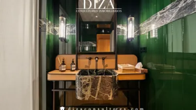 Apartment on Calle de Villanueva photo 49