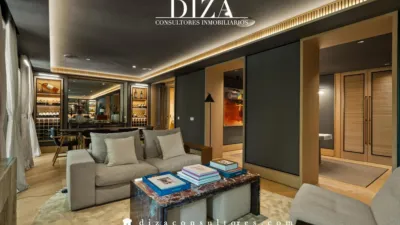 Apartment on Calle de Villanueva photo 4
