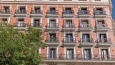 Apartment on Calle de Villanueva photo 53