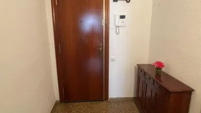 Piso en alquiler en Calle Carrer de Pere Cabanes - Imagen 4