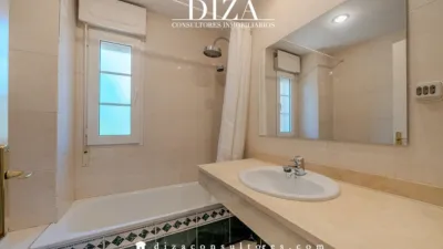 Chalet en alquiler en Avenida de la Victoria, cerca de Calle de Gerda Taro - Imagen 32