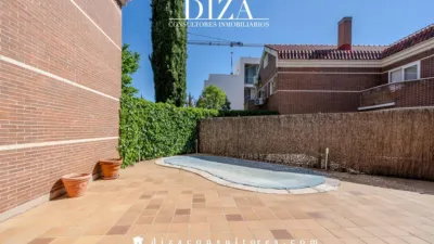 Chalet en alquiler en Avenida de la Victoria, cerca de Calle de Gerda Taro - Imagen 3