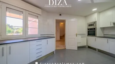 Chalet en alquiler en Avenida de la Victoria, cerca de Calle de Gerda Taro - Imagen 13