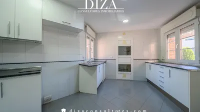 Chalet en alquiler en Avenida de la Victoria, cerca de Calle de Gerda Taro - Imagen 15