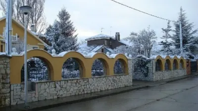 Chalet en La Junquera photo 2