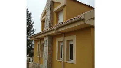 Chalet en La Junquera photo 3