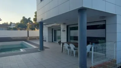 Chalet en alquiler en El Vedat-Santa Apol·Lònia, El Vedat-Santa Apol·lònia (Torrent) de 3.500 €<span>/mes</span>