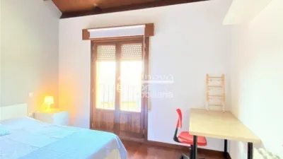 Habitación en alquiler en Calle Yza Gidelli, Plaza Mayor-San Agustín (Segovia Capital) de 450 €<span>/mes</span>