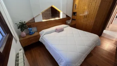 Apartment on Avenida de Juan Hormaechea Cazón photo 5