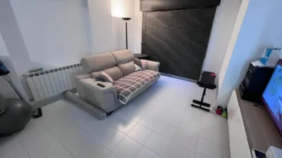 Apartment on Avenida de Juan Hormaechea Cazón photo 7