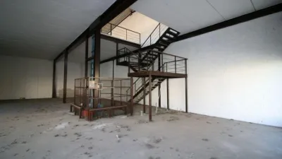 Nave industrial en alquiler en Calle Zagra, 11, Albolote de 2.000 €<span>/mes</span>