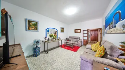 House on Calle Real photo 3