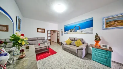 House on Calle Real photo 4