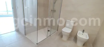 Piso en venta en Calle Calle Aguacate, Las Villas-Covaresa-Parque Alameda-La Rubia (Valladolid Capital) de 450.000 €
