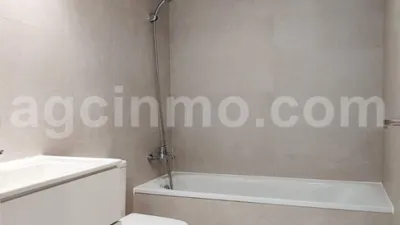 Piso en venta en Calle Calle Aguacate, Las Villas-Covaresa-Parque Alameda-La Rubia (Valladolid Capital) de 450.000 €