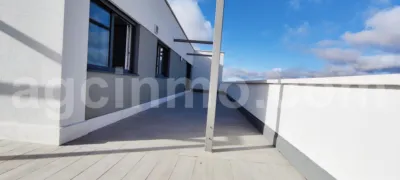 Piso en venta en Calle Calle Aguacate, Las Villas-Covaresa-Parque Alameda-La Rubia (Valladolid Capital) de 450.000 €