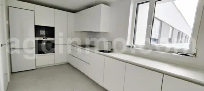 Piso en venta en Calle Calle Aguacate, Las Villas-Covaresa-Parque Alameda-La Rubia (Valladolid Capital) de 450.000 €