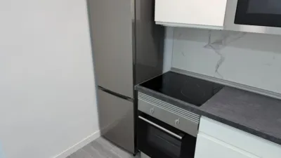 Piso en alquiler en Calle de Puentelarra, cerca de Avenida de Santa Eugenia - Imagen 6