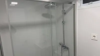 Piso en alquiler en Calle de Puentelarra, cerca de Avenida de Santa Eugenia - Imagen 7