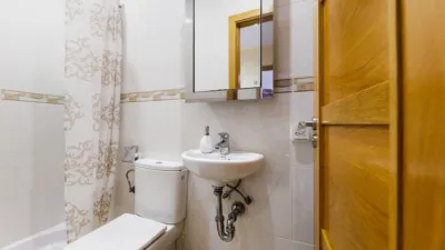 House on Carrer de Rosa Canals photo 24