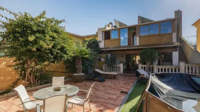 House on Carrer de Rosa Canals photo 2