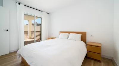 Apartment on Carrer de Saridakis photo 10
