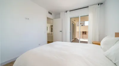 Apartment on Carrer de Saridakis photo 11
