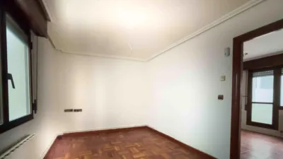 Piso en venta en Calle de Galizia, Ariz-Soloarte (Basauri) de 200.000 €