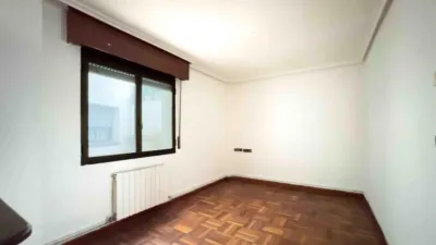 Piso en venta en Calle de Galizia, Ariz-Soloarte (Basauri) de 200.000 €