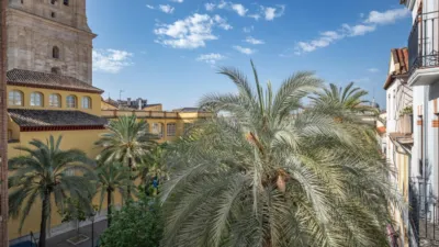 Apartamento en venta en Calle de San Jerónimo, Centro-Catedral (Granada Capital) de 295.000 €