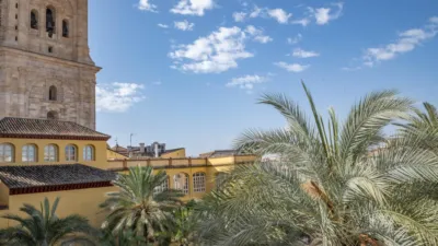 Apartamento en venta en Calle de San Jerónimo, Centro-Catedral (Granada Capital) de 295.000 €