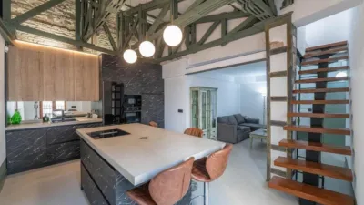 Apartamento en venta en Calle de San Jerónimo, Centro-Catedral (Granada Capital) de 295.000 €