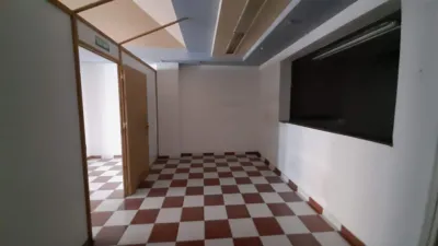 Local comercial en venta en Calle Paloteado, 2, Lourdes (Tudela) de 80.000 €