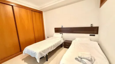 Apartment for sale in Rúa de Naval photo 17