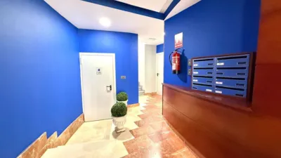 Apartment for sale in Rúa de Naval photo 2
