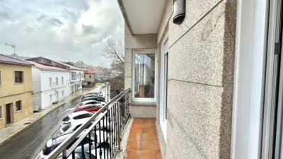 Apartment for sale in Rúa de Naval photo 6