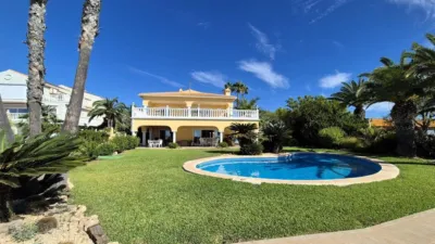 Chalet en Carrer de Dolores photo 22