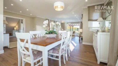 Chalet en venta en Calle Alemania, 9, Laguna de Duero de 1.250.000 €