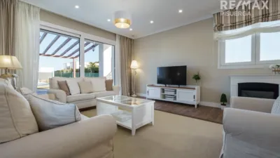 Chalet en venta en Calle Alemania, 9, Laguna de Duero de 1.250.000 €