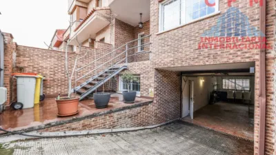 Casa adosada en alquiler en Salvador - Imagen 13