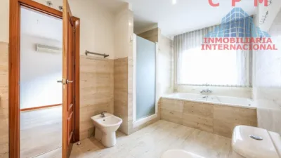 Casa adosada en alquiler en Salvador - Imagen 23