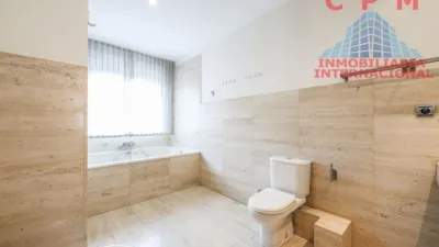 Casa adosada en alquiler en Salvador - Imagen 25