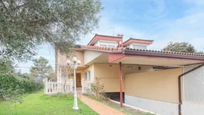 Semi-detached house in El Bosque photo 2