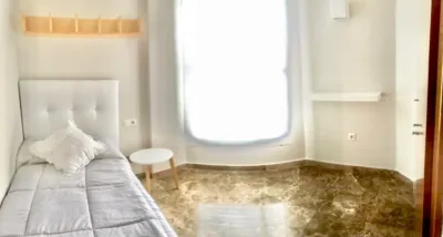 Piso en venta en Calle Poeta Josep Cervera I Grifol, Número 12, Ciutat de les Arts i de les Ciències (Distrito Quatre Carreres. València Capital) de 430.000 €